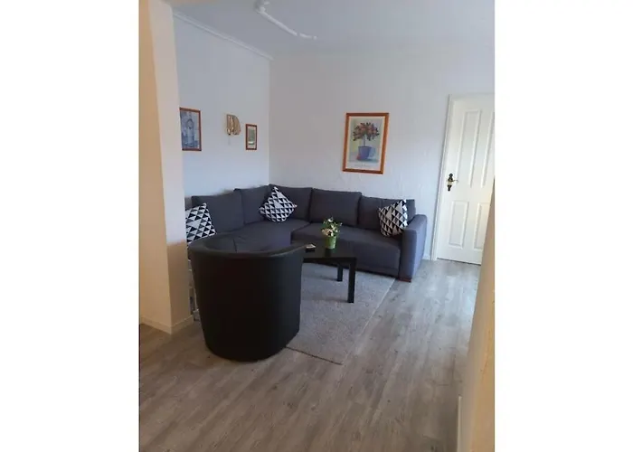 Semesterbostad With 2 Bedrooms *